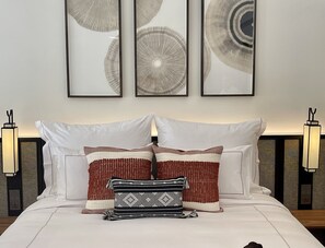 Signature villa | Lakens van Egyptisch katoen, luxe beddengoed, een kluis op de kamer