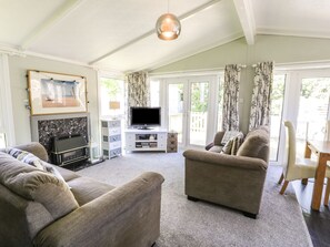 Living room - Orchard Lodge (Pwllheli)