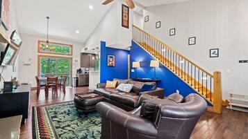 Smart TV, fireplace, DVD player