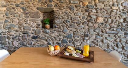 Casa do Palheiro - Cellar House