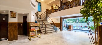 Arch Plaza - Near Yashobhoomi Convention Centre Dwarka