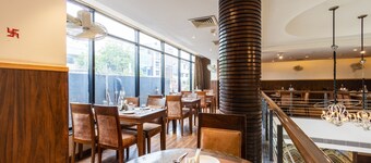 Arch Plaza - Near Yashobhoomi Convention Centre Dwarka