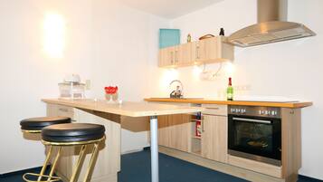 Studio, Terrace | Interior