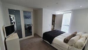 Apartment, 2 Schlafzimmer, Balkon | 2 Schlafzimmer