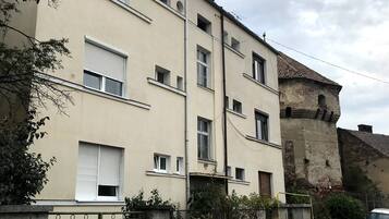 Apartment, 1 Bedroom, Garden View | Front of property