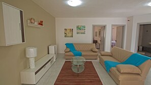 Interior - Maltarent Sunshine Apartments (Marsaskala)