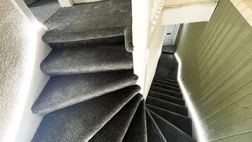 Căn hộ, 3 phòng ngủ, lò sưởi, quang cảnh thành phố | Hành lang