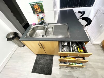 Luxury 3 Bedrooms Entire Flat - Self Check in & Check out