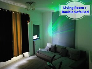 Apartment, 3 Bedrooms, Fireplace, City View | Living area | Books - Luxury 3 Bedrooms Entire Flat - Self Check in & Check out (Cowdenbeath)