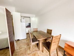 Dining - Spacious Loft In Downtown Rosario - Fully Equipped (Rosario)