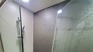 Unclassified image, 4 of 11, button - Stylish Family Friendly Studio (Dubai)