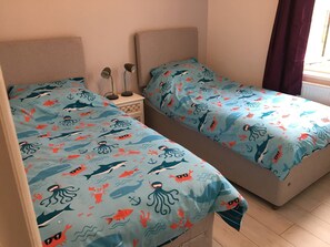 Talo, 2 makuuhuonetta, patio | 2 makuuhuonetta