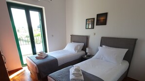 Villa - 4 soveværelser - ryger - balkon | 5 soveværelser