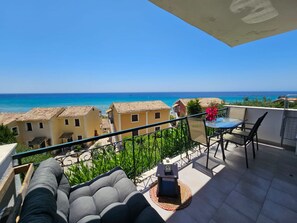 Apartment, 1 Bedroom, Smoking, Balcony | Property grounds