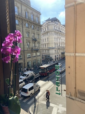 Chambre Double Supérieure | Vue sur la rue