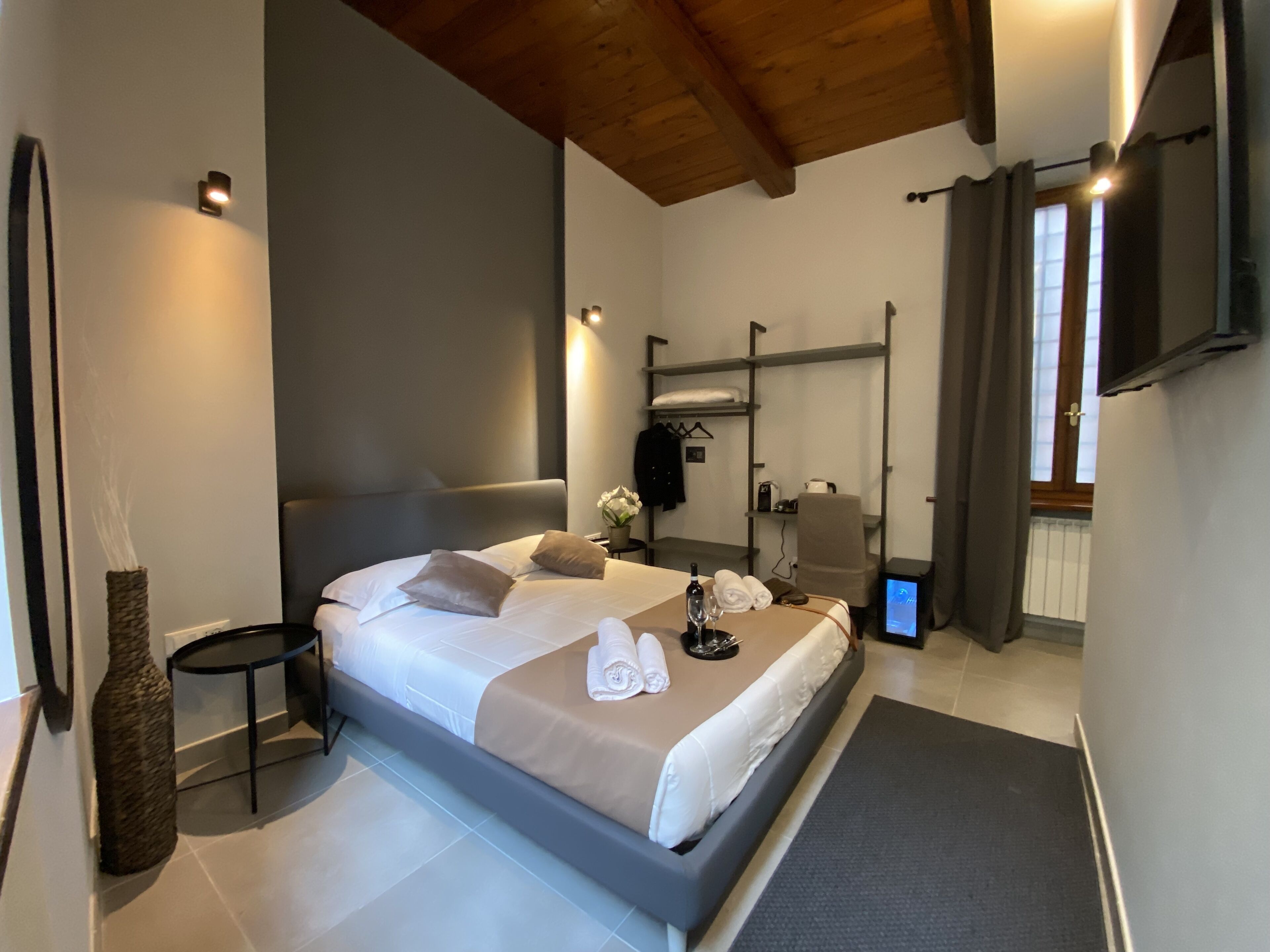 Photo - Soha Piazza Di Spagna Boutique