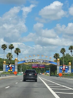 Point of interest - 5 miles from Disney! - Family Friendly Florida Townhome w/ 2 pools (Kissimmee)