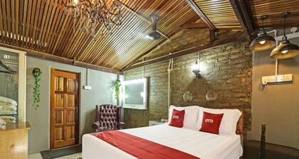 Oyo 90636 Teratak Zakiah Chalet