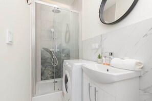 Badewanne, Haartrockner