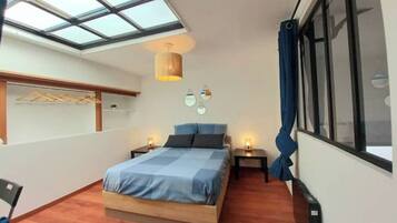 4 bedrooms, iron/ironing board, travel crib, free WiFi