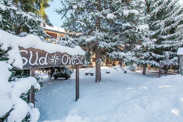 Property grounds - Il Nido di Elda (few steps from skiing) (Bardonecchia)