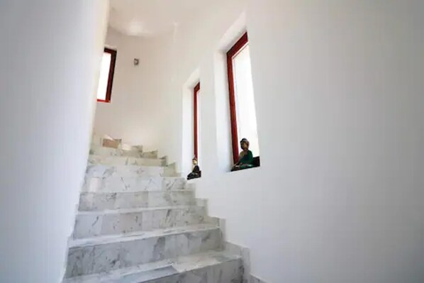 Apartment | Interior - Maharaja Mountain Palace 3-bed Apartment in Buda (Budapest)