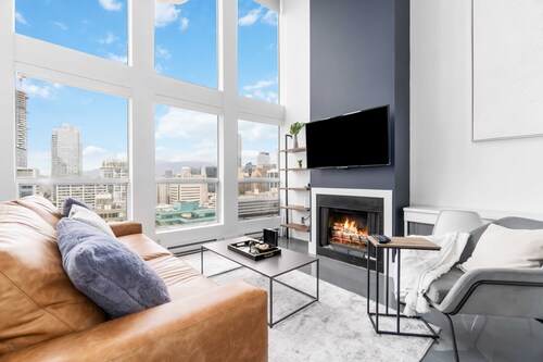 Lovely 1Bd Loft in the heart of Vancouver!
