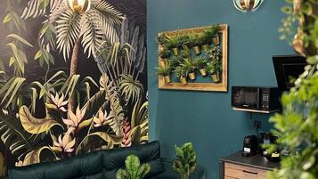 Suite Studio Exclusive | Décoration personnalisée, ameublement personnalisé