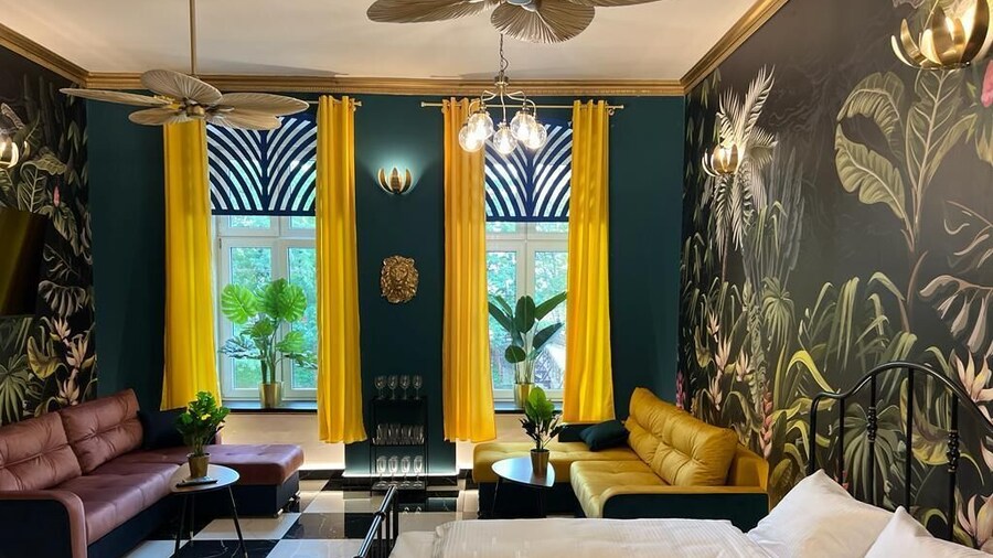 Jungle Apartments II