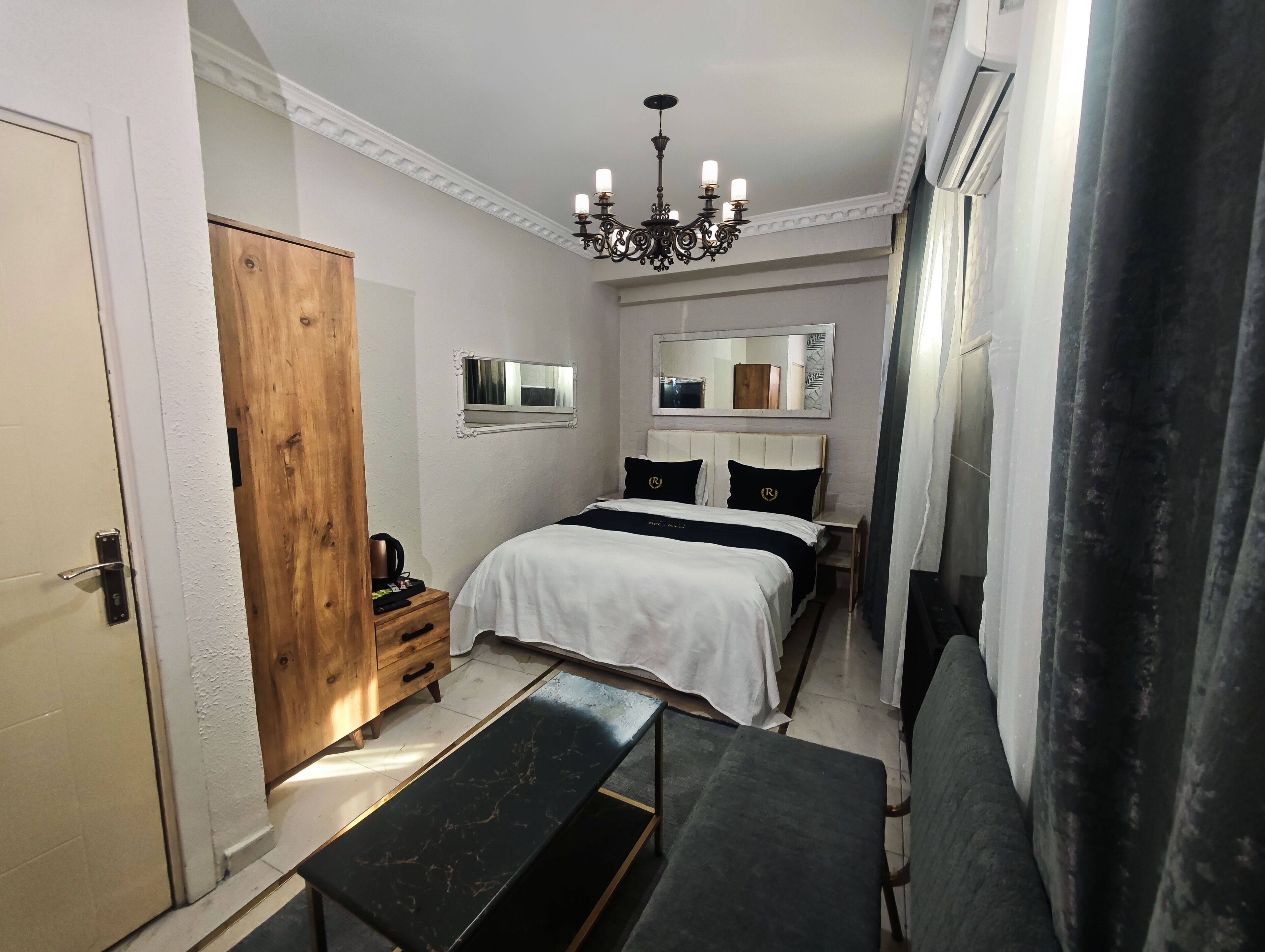 Basement Double Room | Egyptian cotton sheets, premium bedding, down comforters, minibar