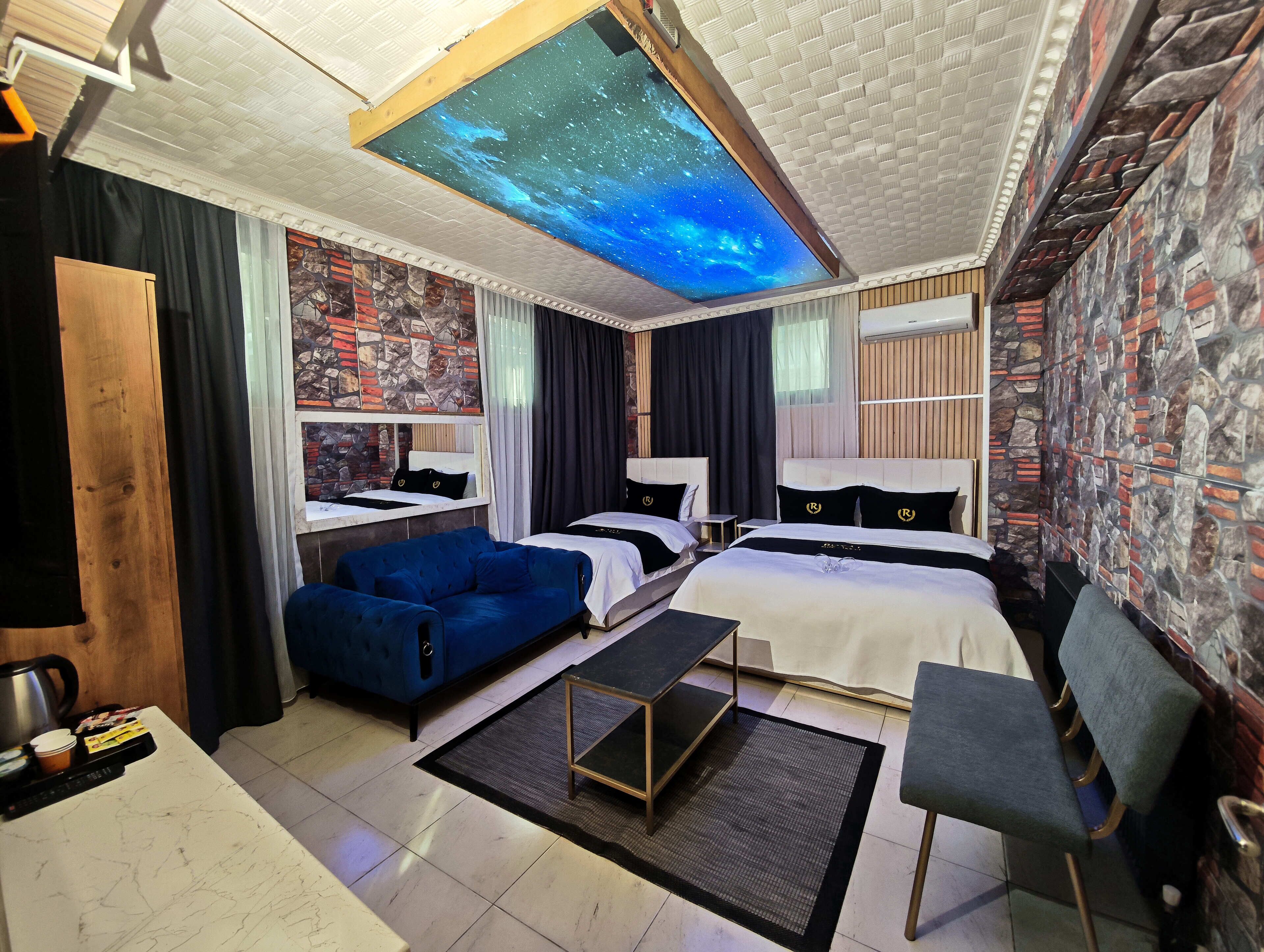 Egyptian cotton sheets, premium bedding, down duvets, minibar