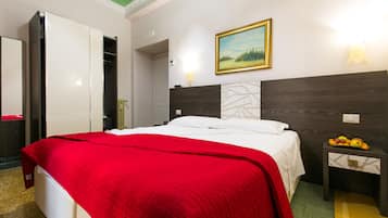 Standard-Doppelzimmer | 1 Schlafzimmer, Betten mit Memory-Foam-Matratzen, Schreibtisch
