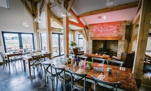 Dining - Lower Mill Estate Penthouse Apartment with Spa Access included (Somerford Keynes)