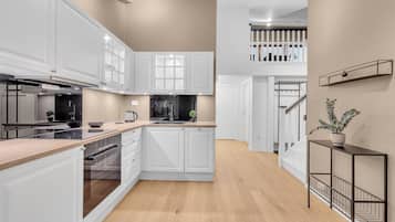 Apartment (3 Bedrooms) | Private kitchen