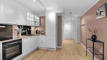 Apartment (1 Bedroom) | Private kitchen