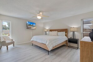 3 bedrooms, iron/ironing board, free WiFi, bed sheets