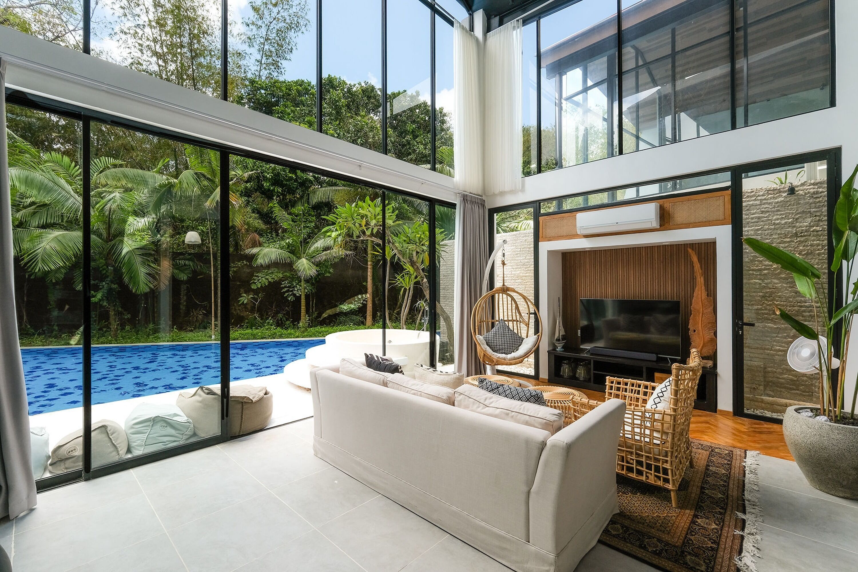 23-inch LED TV with satellite channels, TV