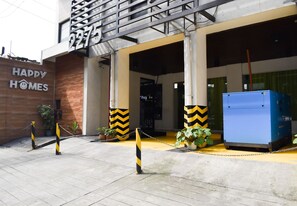 Exterior - Happy Homes Manila (Manila)
