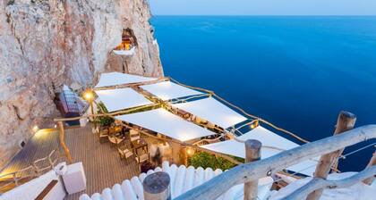 Villa Mar Uno - Three Bedroom Villa, Sleeps 6