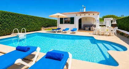 Villa Mar Uno - Three Bedroom Villa, Sleeps 4