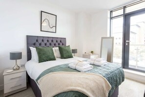 1 chambre, fer et planche à repasser, Wi-Fi, literie fournie