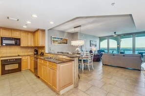 Microwave, dishwasher, coffee/tea maker, toaster