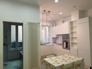 Living area - Anthony House Via Villafranca (Rome)