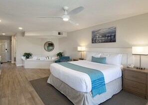 Iron/ironing board, WiFi, bed sheets - Deluxe Spa Suite-Ocean View-Allergy Friendly! (Aptos)