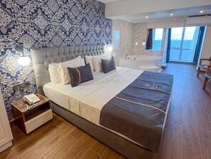 Deluxe Sea View | Free WiFi - Mira Hotel Küçükyalı (Izmir)