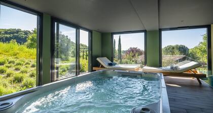 Gite Studio Standard Dans Demeure Provençale en Pleine Nature, spa et Piscine