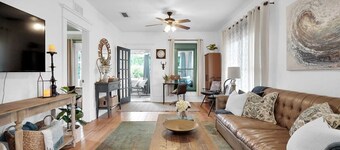 Tranquil Avondale Home, Walkable to Food & Shops!