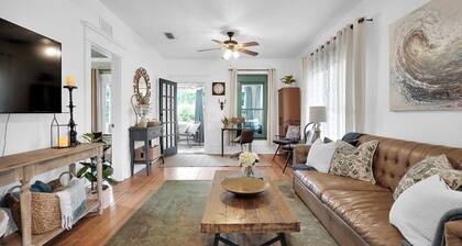 Tranquil Avondale Home, Walkable to Food & Shops!