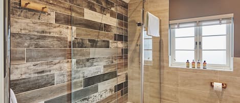 Rainfall showerhead, hair dryer, bathrobes, shampoo