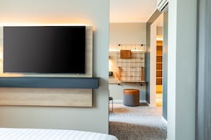 Chambre Familiale, 1 grand lit et 1 canapé-lit